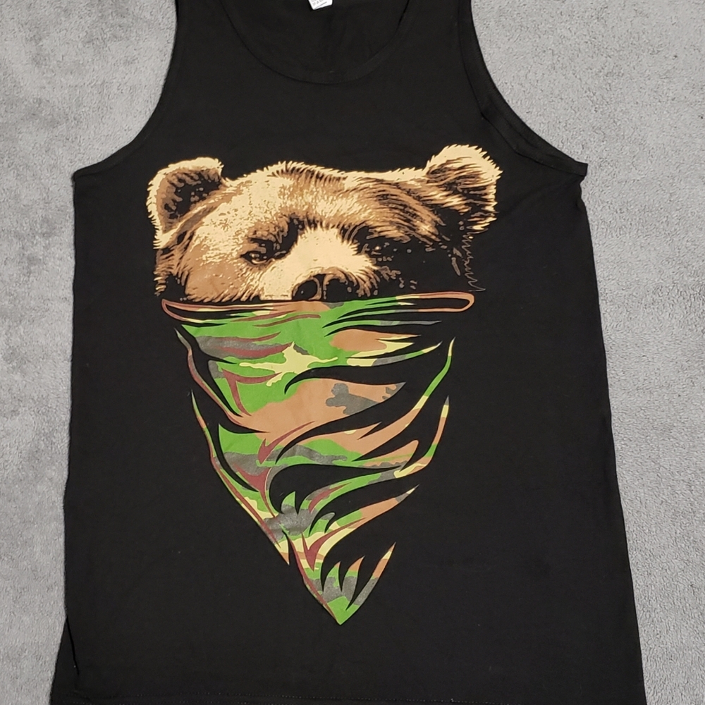 Sleeveless shirt